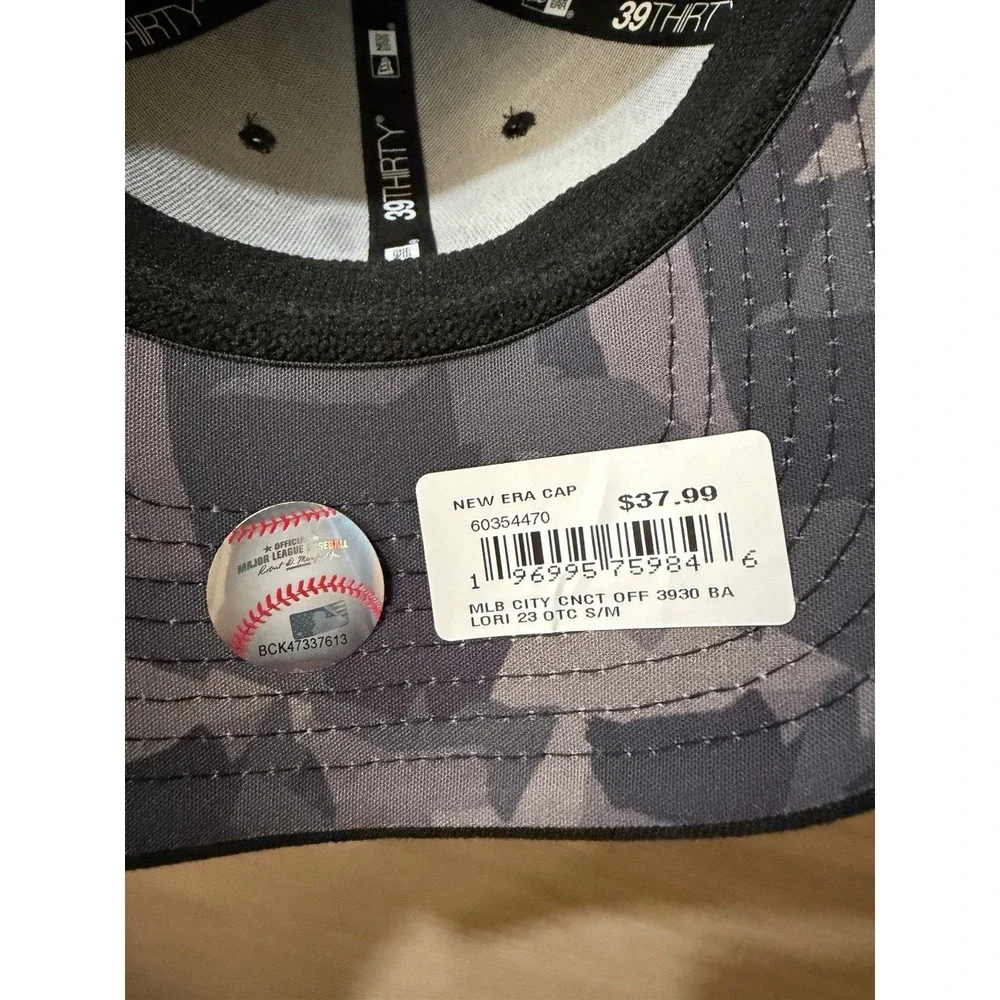 Baltimore Orioles New Era 39Thirty Stretchfit Hat Cap Size S/M Black New